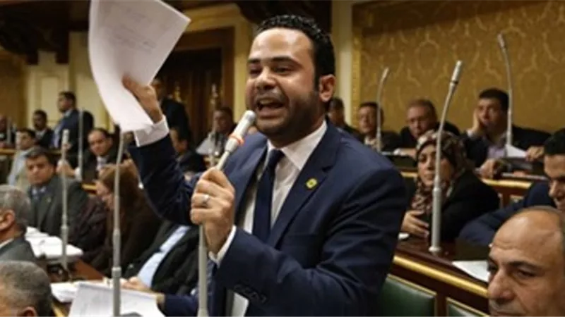 برلماني يوجه بيان عاجل لوزير النقل بسبب تحرك القطار بدون سائق