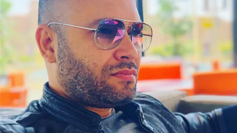 شريف مختار ينتهى من تصوير أفيش مسلسل 