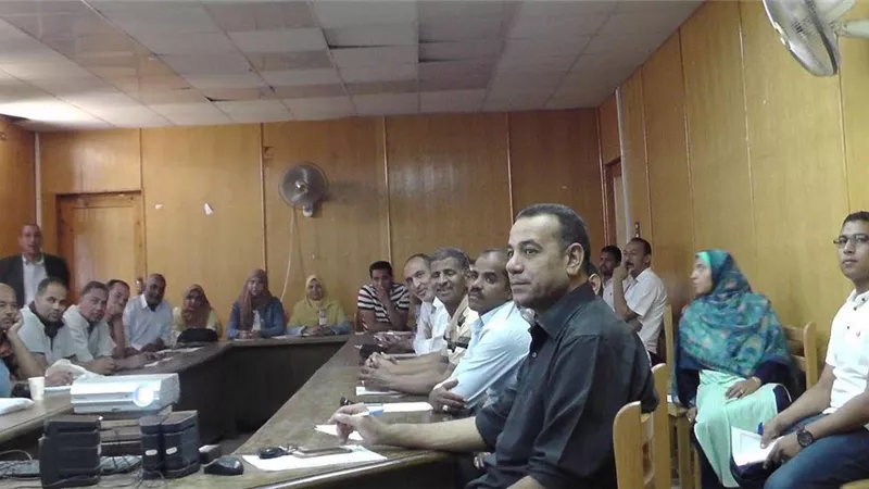 دورة تدريبية لبرنامج الأنشطة الطلابية بجامعة جنوب الوادى