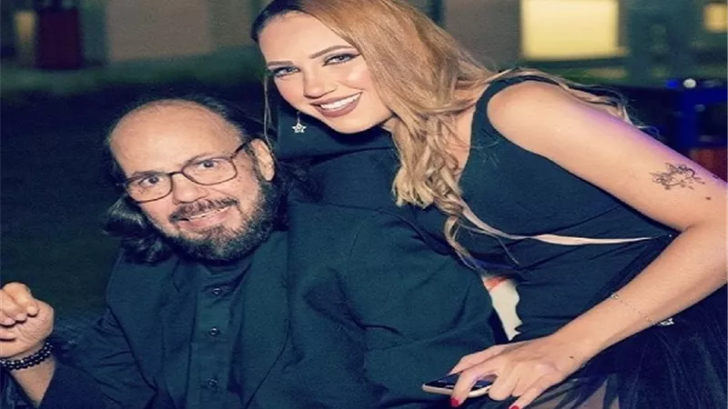 إيمي طلعت زكريا توجه رسالة لوالدها