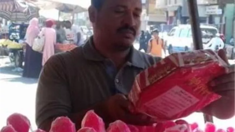 3 آلاف عبوة حلوى منتهية الصلاحية قبيل المولد النبوى بالأقصر