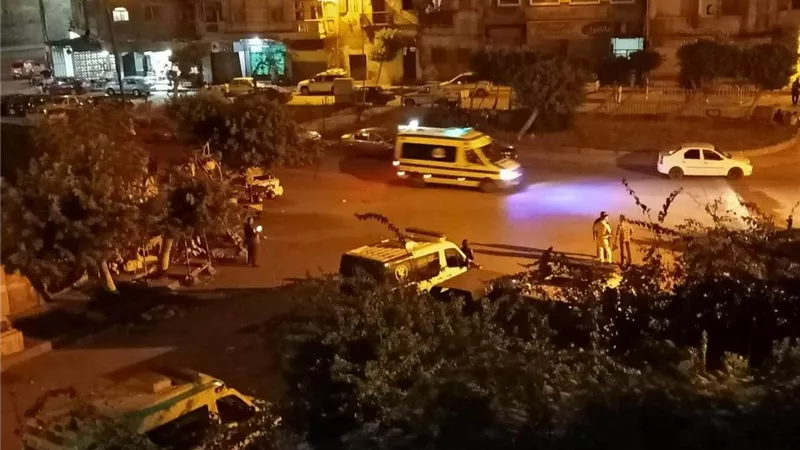 انهيار جزئى بعقار الإسكندرية.. واخلاء 3 عمارات مجاورة