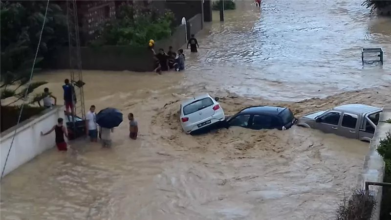دراسة مناخية ..المعرضون لخطر فيضانات تغير المناخ زاد ثلاثة أضعاف