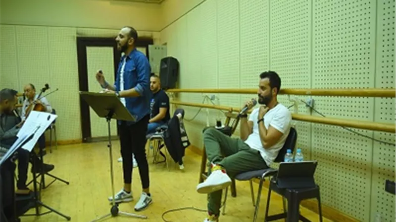 جمهوريه أونلاين تكشف كواليس المطرب سعد رمضان في بروفات الموسيقى العربية