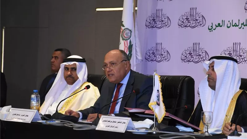 انطلاق أولى جلسات دور الانعقاد الرابع للبرلمان العربي بحضور وزير الخارجية