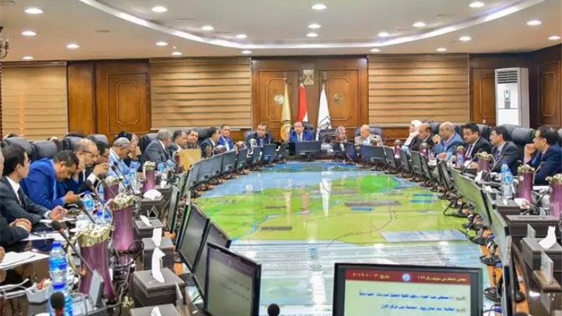دورات تدريبية بمركز التحاليل الدقيقه بعلوم بنى سويف