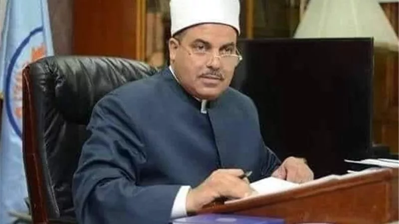 جامعة الأزهر تهنئ أمين الأخوة الإنسانية لحصوله على 