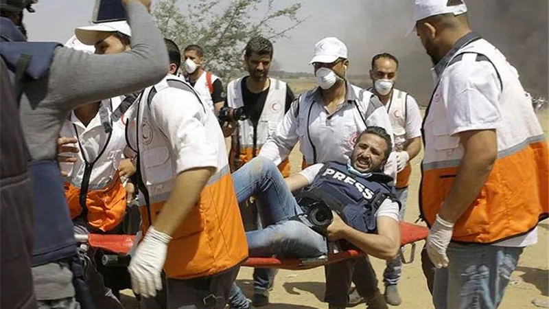 حملة الشارة الدولية: انخفاض عدد القتلى من الصحفيين.. لكن التقدم ليس كافيا