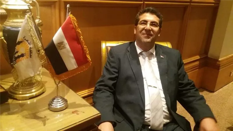 عادل وجيد: نشر الوعي لدي الشباب لتحقيق رؤية أفضل للوطن العربي والأفريقي