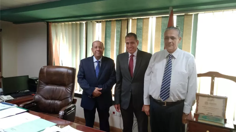 الصيادلة و الضرائب يضعان حل جذري لأزمة الأدوية منتهية الصلاحية