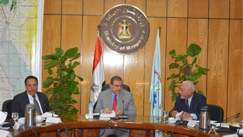 القوي العاملة: صرف 430.2 مليون جنيه إعانات طوارئ للعاملين بالمنشأت المتعثرة