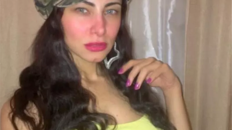ظهور متألق للفنانة انجى خطاب عبر انستجرام