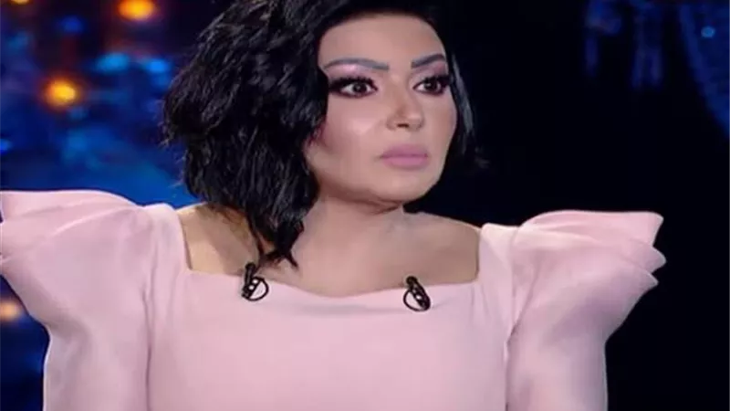 حبس سمية الخشاب 3 سنوات وكفالة 50 ألف جنيه فى قضية شيكات أحمد سعد