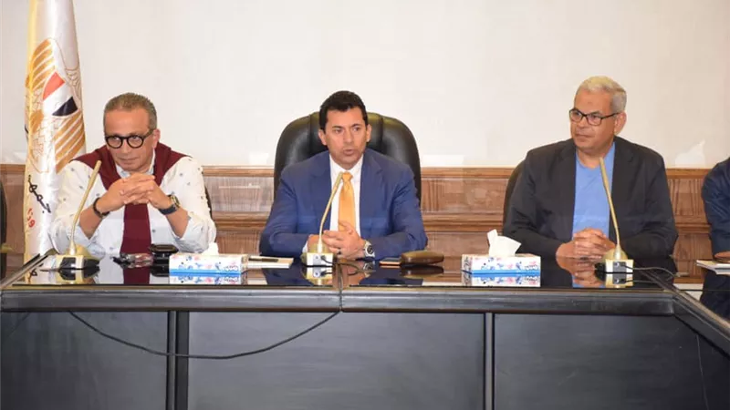 وزير الرياضة يؤكد ثقته في نجاح بطولة إفريقيا تحت 23 سنة