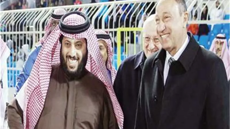 نجم الاهلى السابق يوجه رسالة مهمة للأهلى وتركى آل الشيخ .. فيديو