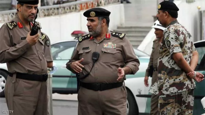 النيابة السعودية تحرك دعوى جزائية بحق أب مقيم قام بتعنيف طفله