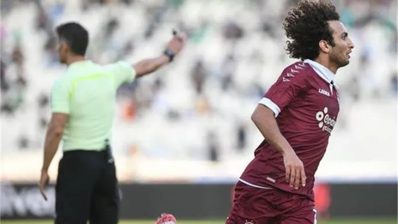 الحكم يحرم عمرو وردة من تسجيل هدف عالمى.. فيديو