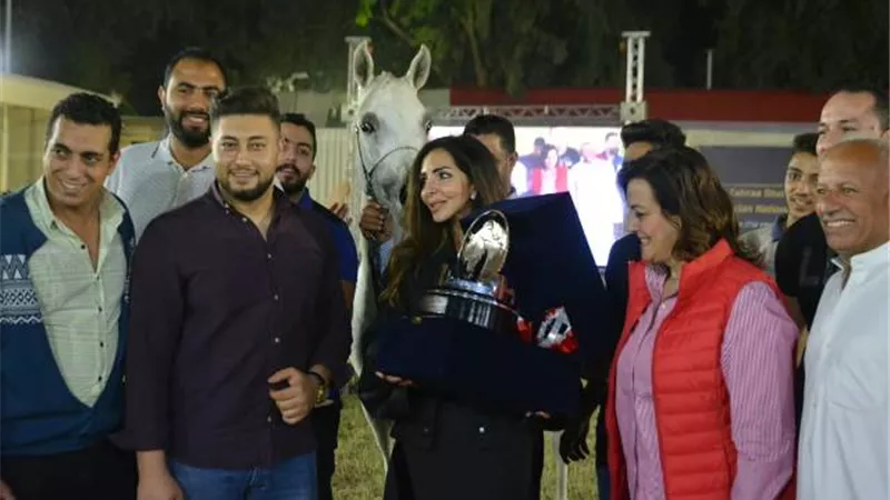 الشيخة سارة فهد الصباح تسلم جوائز ختام بطولة الأفراس لجمال الخيل بمحطة الزهراء