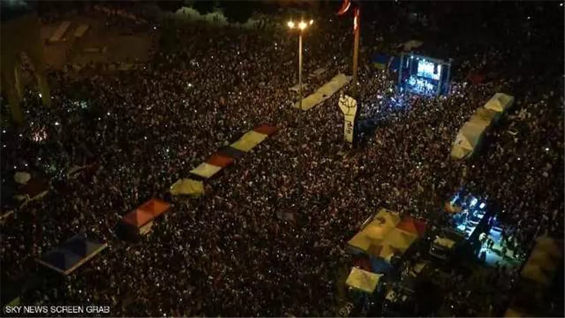 تظاهرات حاشدة في 