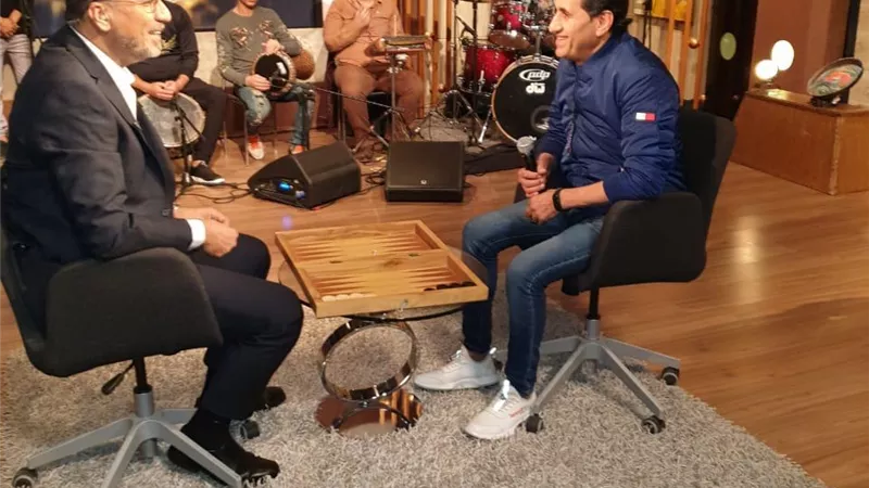 احمد شيبه: انا من صغرى شقيان واشتغلت سمكرى ونقاش