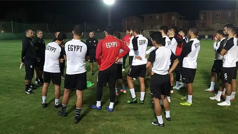 المنتخب الاولمبى يختتم تدريباته فى معسكر السخنة .. صور