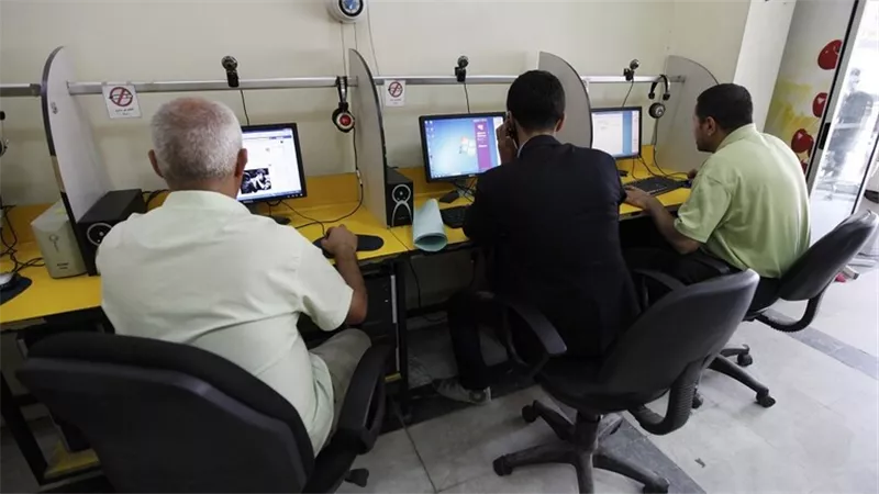 الحكومة العراقية تعيد خدمة الإنترنت بعد قطعها بشكل كامل