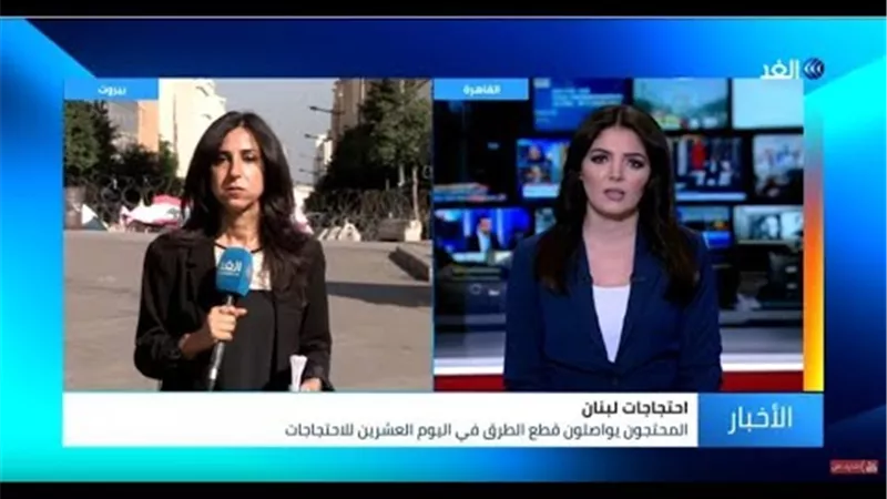 الجيش اللبناني يصرعلى فتح الطرق..والمتظاهرون يمهلون الحكومة منتصف الليلة