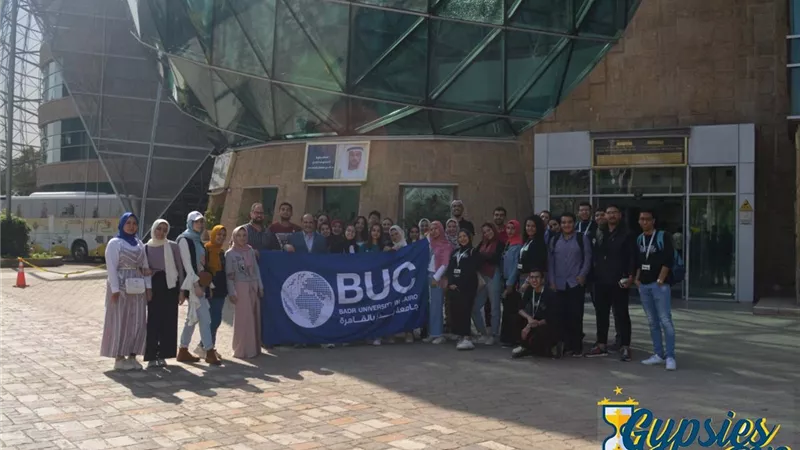 60 طالب وطالبة من جامعة بدر BUC في زيارة مستشفي 57357 للاطفال