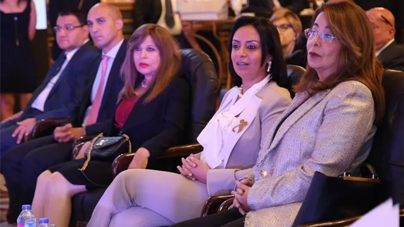 مايا مرسى تشهد توقيع اتفاقية المرأة وريادة الأعمال