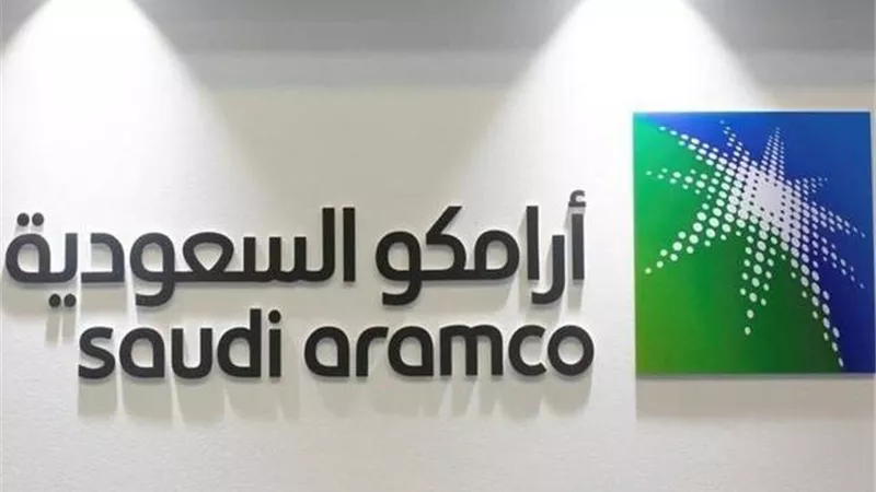 السعودية ترفع أسعار شحنات نفط ديسمبر المتجهة لآسيا