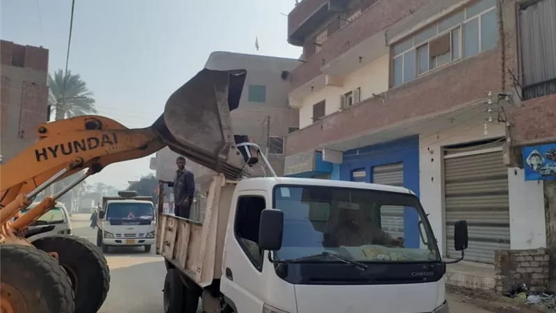إزالة 581 حالة إشغال في حملة بمدينة ناصر