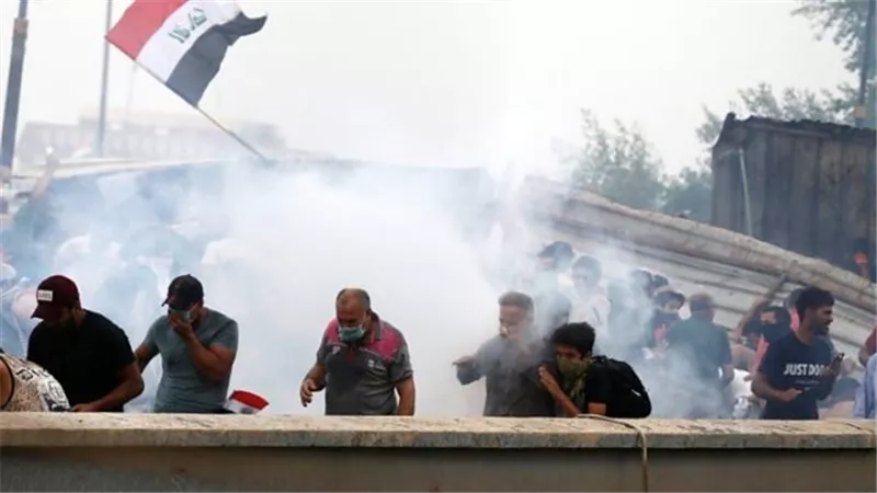 العراق.. بيان من ساحة التحرير يطالب بإقالة 