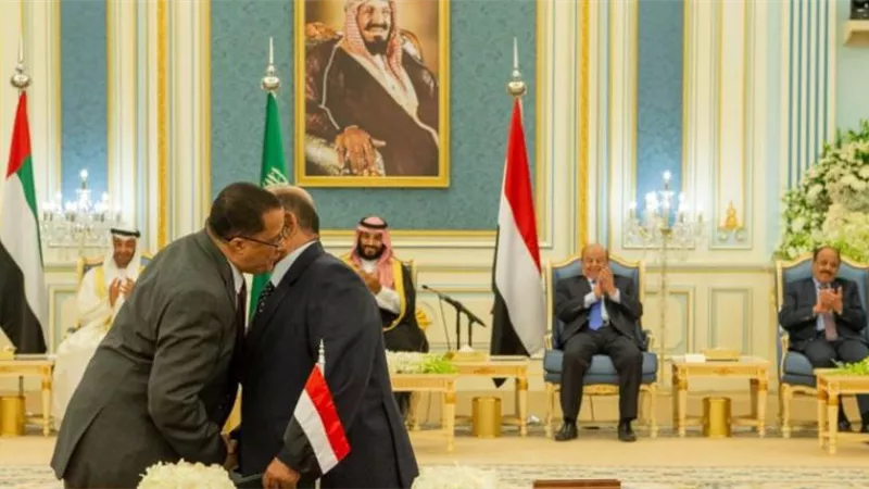 الكويت ترحب باتفاق الرياض بين الحكومة الشرعية اليمنية والمجلس الانتقالي