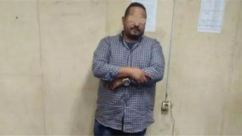 سقوط صاحب محل وبحوزتة أسلحة نارية بالجمالية