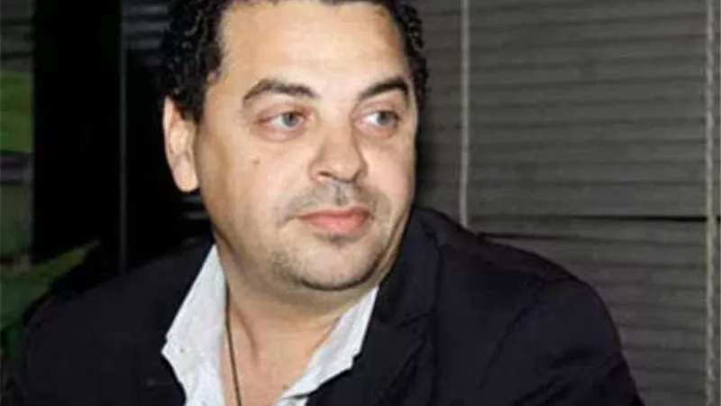 طارق العريان يكشف حقيقه زواجه من نسرين طافش