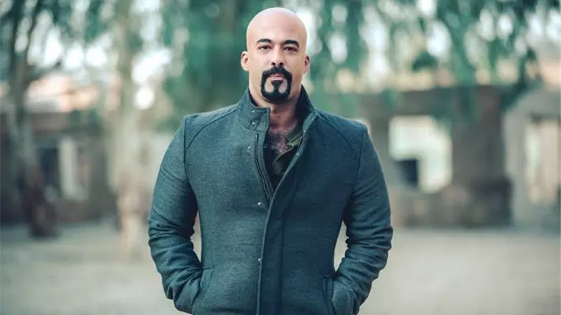 النيابة تحقق فى وفاة هيثم أحمد زكى