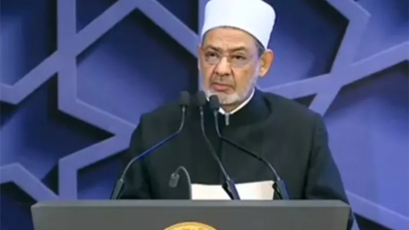 الطيب : واثقون من حكمة الرئيس وقدرته في الحفاظ على الوطن وسط عالم مضطرب