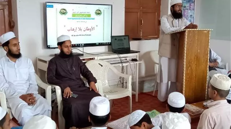 فرع منظمة خريجى الأزهر بالهند يعقد ندوة بعنوان 