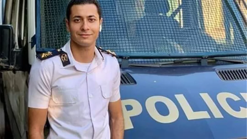 تعرف على قصة شجاعة ضابط الشرطة بطرس نادر التى صبحت حديث المدينة