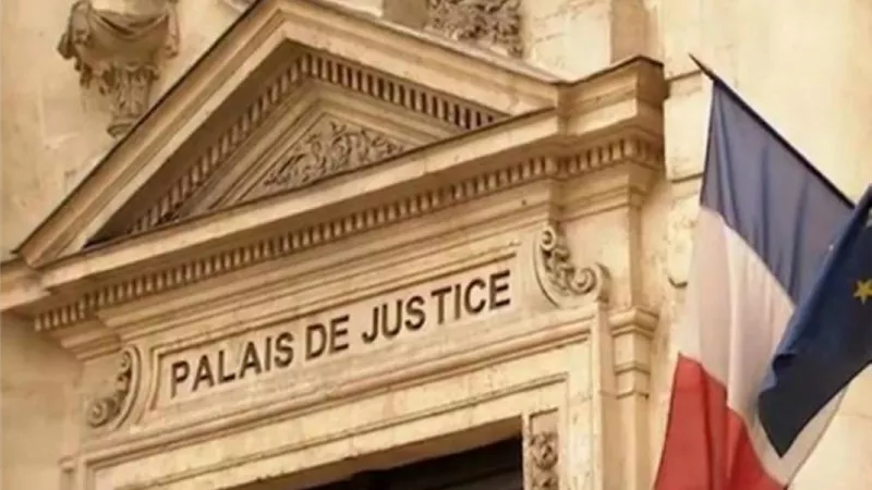 بدء محاكمة شيشاني في باريس يشتبه بأنه كان أميرا في جماعة إرهابية