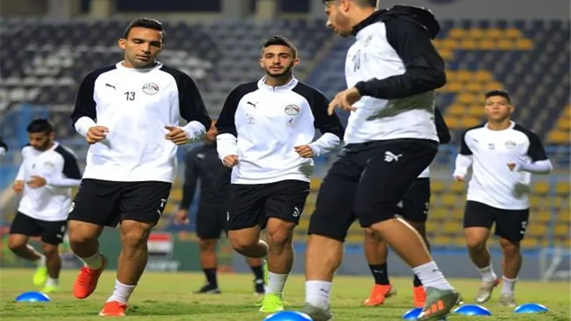 صادق ومنسي في قائمة المنتخب الأولمبى.. رسميًا