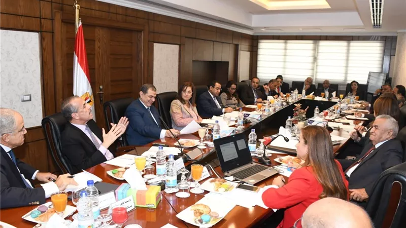 وزيرة التخطيط تعقد الاجتماع الأول للمجلس القومي للأجور
