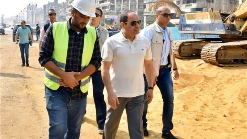 الرئيس يتفقد الاعمال الانشائية لمشروعات الطرق والكبارى بمصر الجديدة