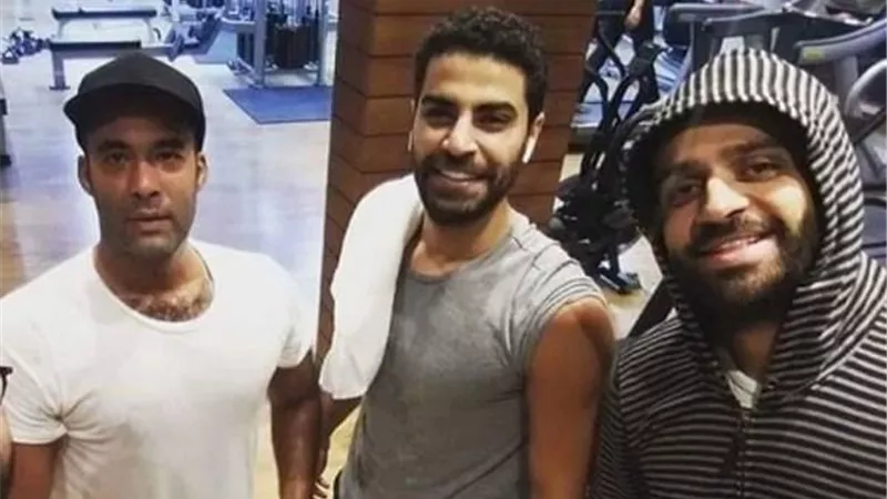 احذروا.. هذه العقاقير تسببت في وفاة هيثم زكى