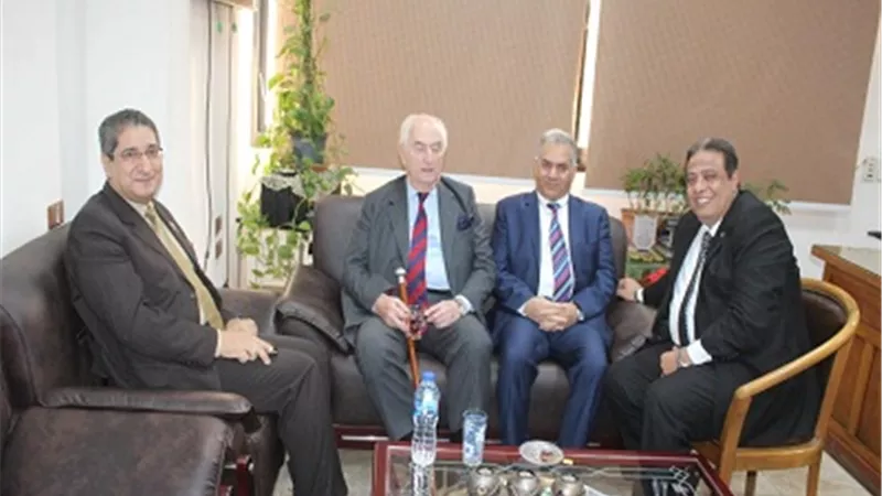 آداب عين شمس تحتفل بمرور 125عامًا على إنشاء المتحف المصري