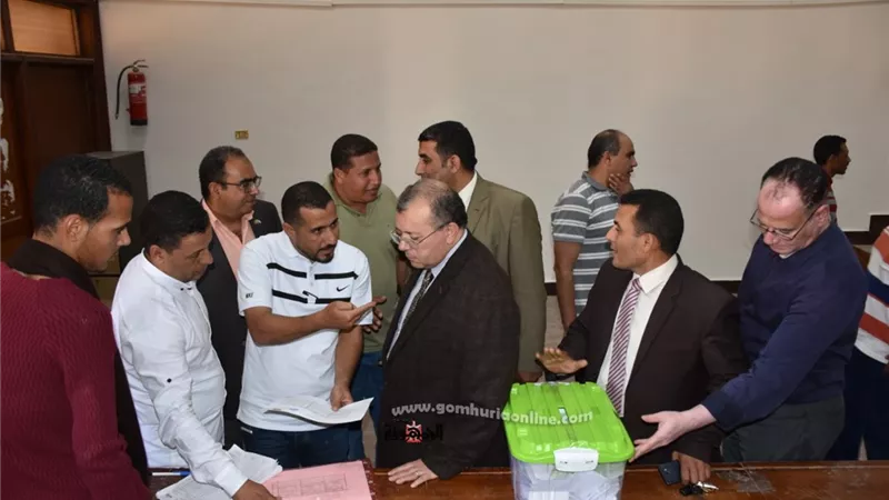 على والكفراوى وقنديل يتفقدون أعمال الجولة الأولى لانتخابات إتحاد الطلاب بكليات الجامعة