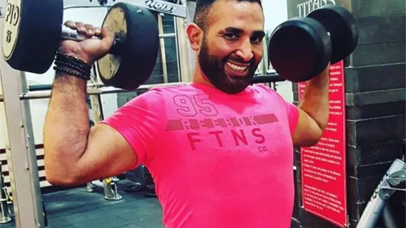 أول ظهور لـ احمد سعد بعد الحكم بحبس سمية الخشاب