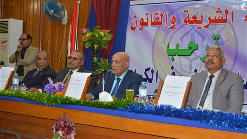 كلية الشريعة والقانون بأسيوط تحتفل بالمولد النبوي الشريف