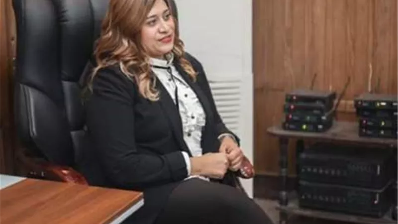 رواد السوشيال ميديا يطالبون بالتحقيق مع منى سلامة عدوة الغلابة