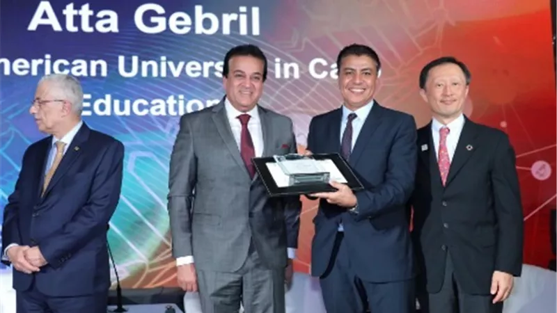 فوز أستاذين بالجامعة الأمريكية بجائزة سكوبس للتميز البحثي